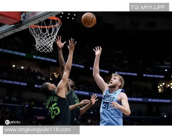 奎因近期状态火热场均178分72篮板66助攻投篮命中率接近59 奎因近期状态火热场均178分72篮板66助攻投篮命中率接近59