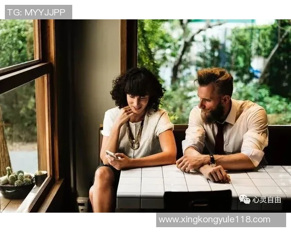 字母哥赞特纳创造空间与沟通能力展现团队协作精神