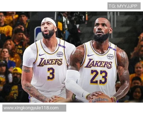 湖人期待詹姆斯在对阵马刺的比赛中强势复出缓解坐骨神经痛困扰