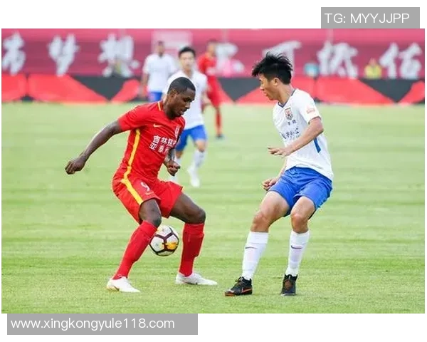 山东旧将塔尔德利:借金元时代契机实现人生逆袭与职业新篇章 山东旧将塔尔德利:借金元时代契机实现人生逆袭与职业新篇章